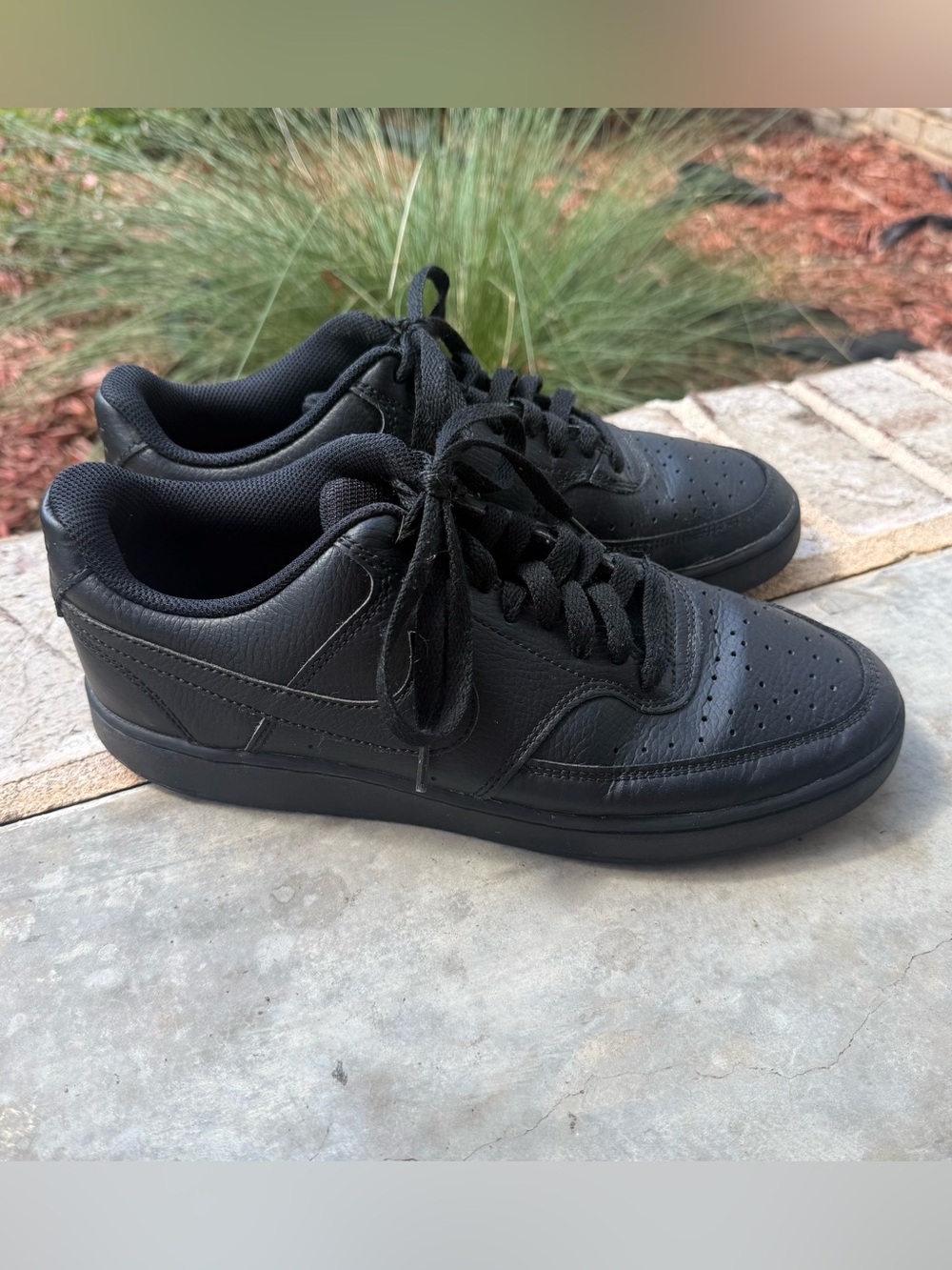 Nike Court Vision Low Triple Black Men's Size 8 Sneakers CD5463-002